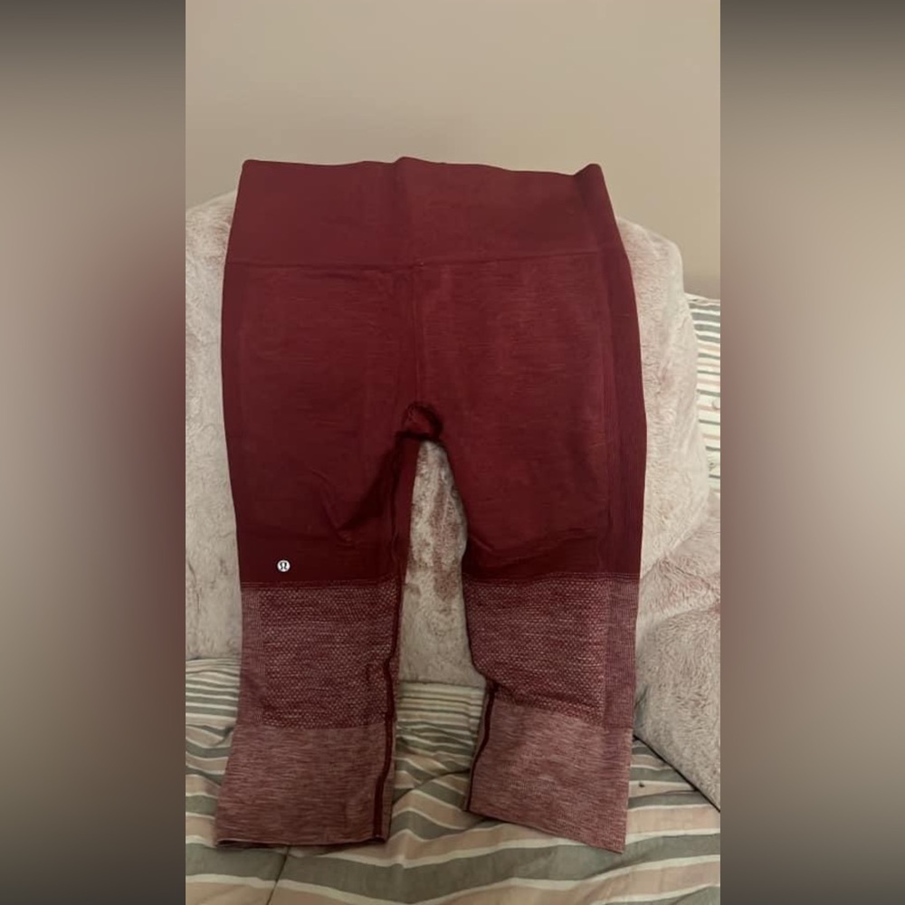 Lulu Lemon 3/4 Leggings Size 4 $45